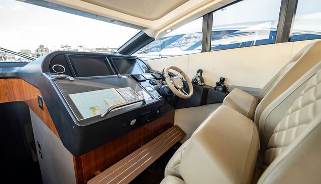 BRAVO yacht for sale 23