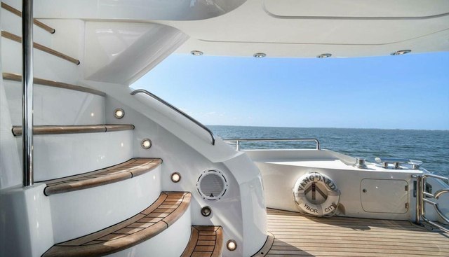 VANGUARD yacht for sale 39