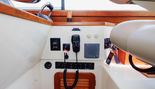 Ruckus yacht for sale 24