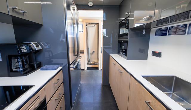 Sea Metri V yacht for sale 23