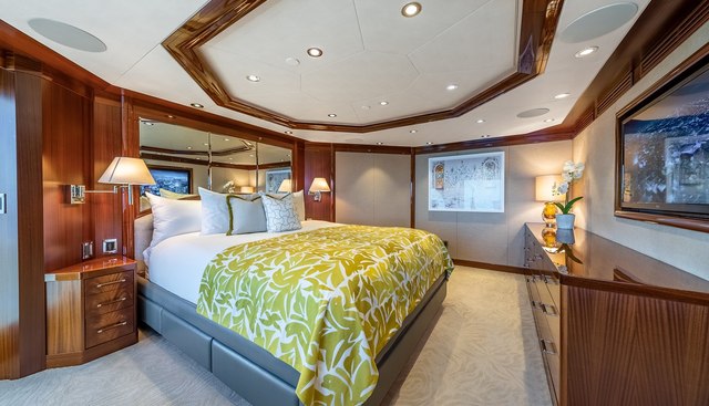VALINOR yacht for sale 17