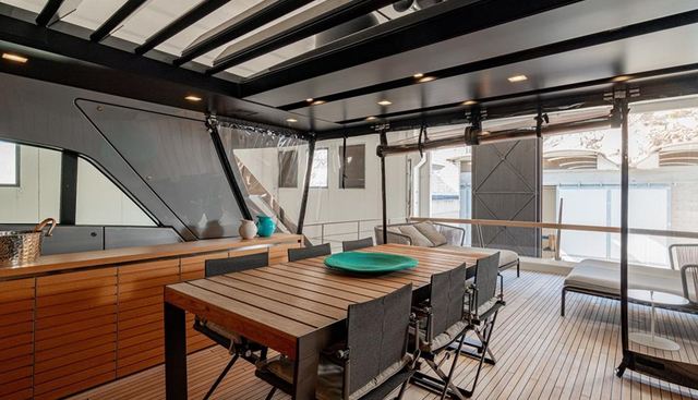M&M yacht for sale 24