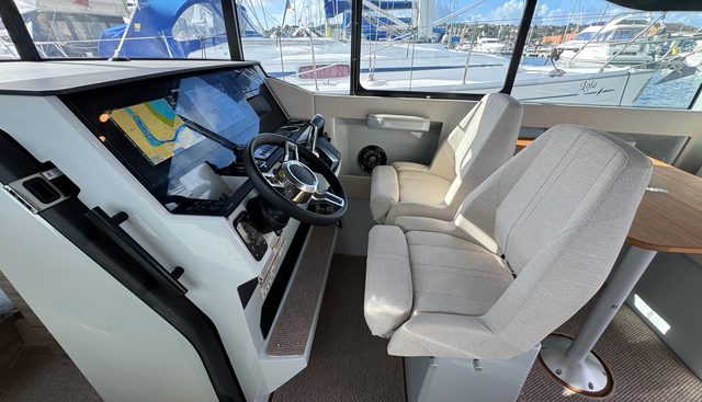 Blade yacht for sale 18