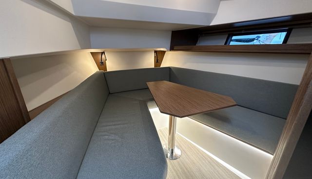 noname yacht for sale 9