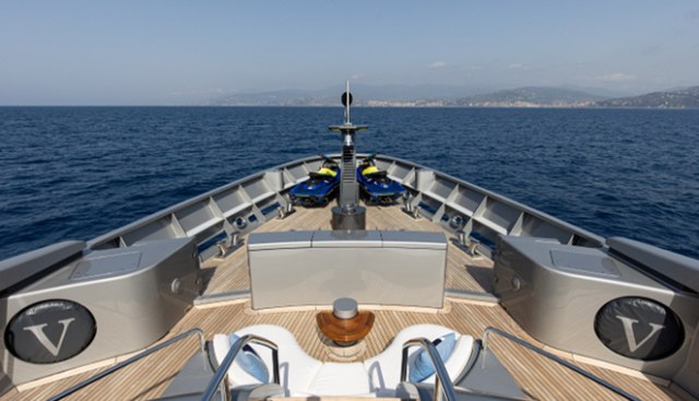 VIBRANCE yacht for sale 40