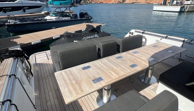 DAYDREAMZ yacht for sale 10