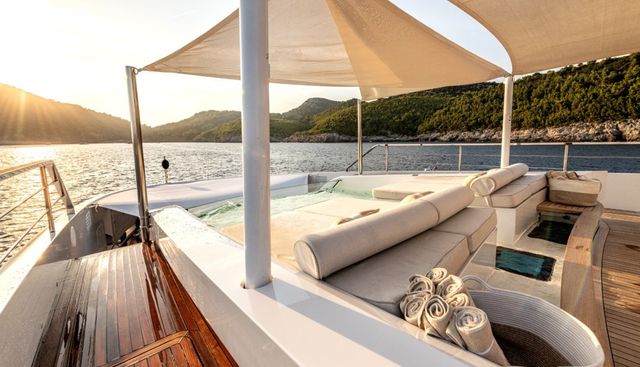 TOY yacht for sale 40