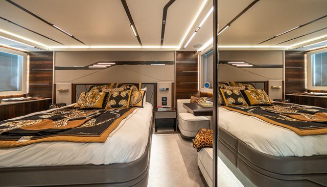 LORENA yacht for sale 34