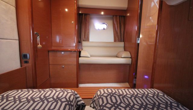 ALOUETTE yacht for sale 25