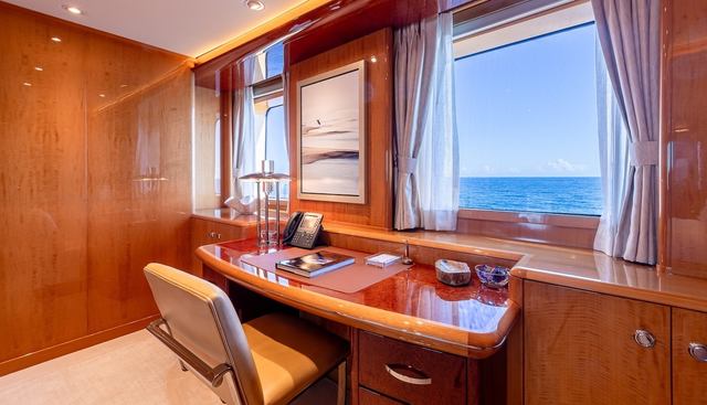 Mystique yacht for sale 22