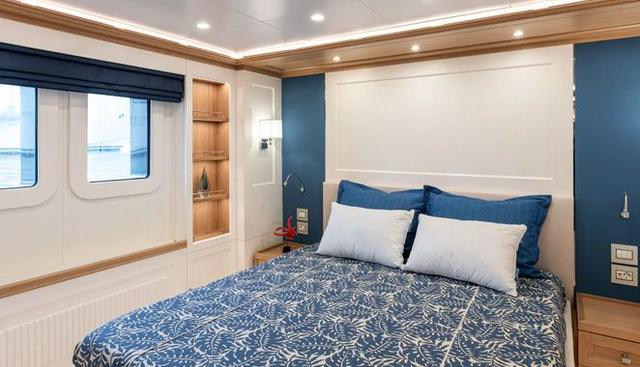 SEVEN SEAS yacht for sale 53
