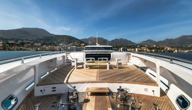 FAST & FURIOUS yacht for sale 34