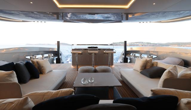 NO STRESS yacht for sale 12