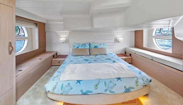HAVE ANOTHER yacht for sale 44