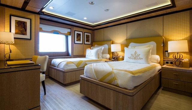 AXIOMA yacht for sale 32