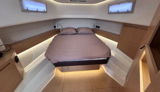 P43 yacht for sale 18