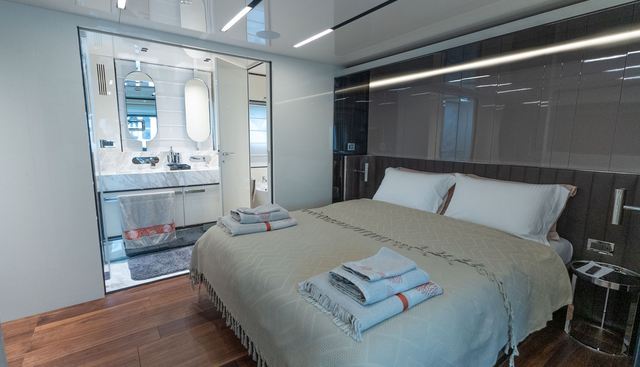 ARKTUR yacht for sale 20