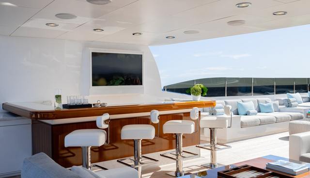 CARPE DIEM yacht for sale 38