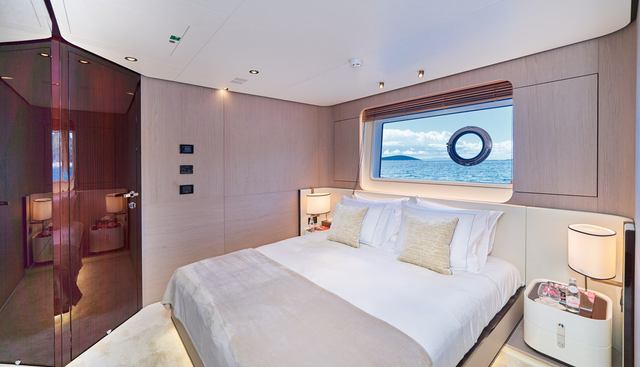 ALUMINIA TOO yacht for sale 18