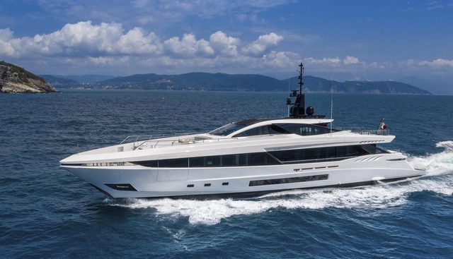 MANGUSTA GRANSPORT 45 yacht for sale 39