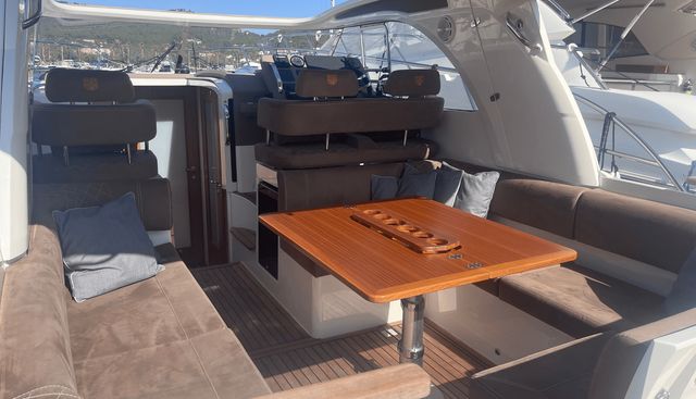 Maxima II yacht for sale 4