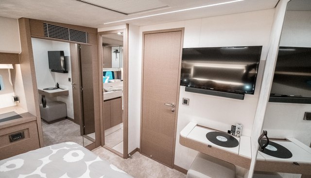 noname yacht for sale 65