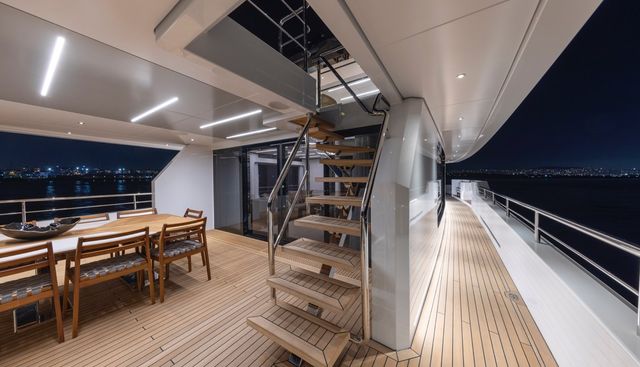 BEE EXPLORER YACHT yacht for sale 17