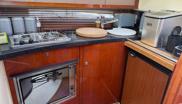 noname yacht for sale 19