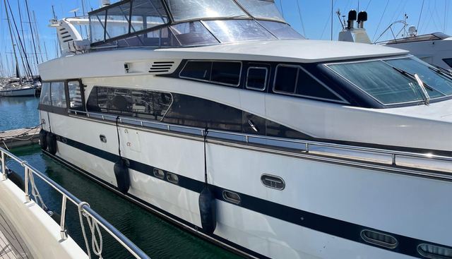 CURIOSITY yacht for sale 4