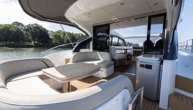 3 CABIN DECK VERSION yacht for sale 5