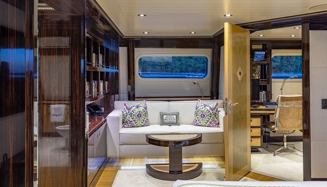 VESPER yacht for sale 12