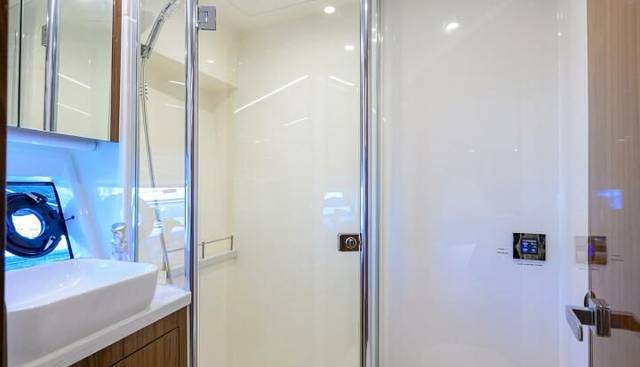 Command At Sea yacht for sale 83