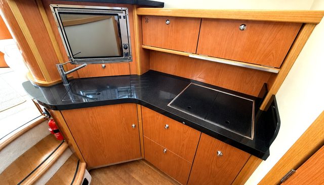 Ghost of London yacht for sale 7
