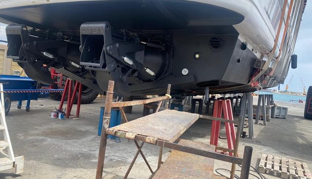 KING II yacht for sale 4