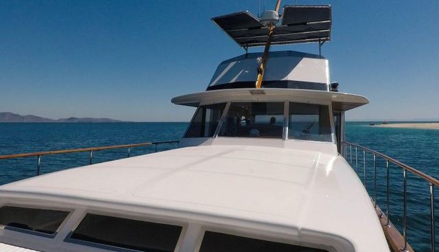 New School yacht for sale 2