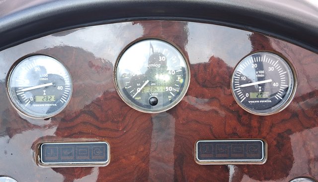 Sunseekers most Iconic Model yacht for sale 4