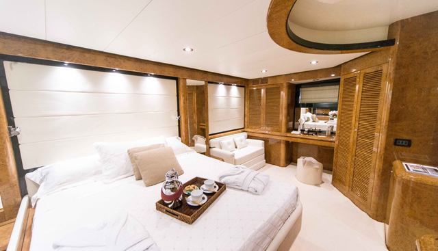 Zia Canaia yacht for sale 18