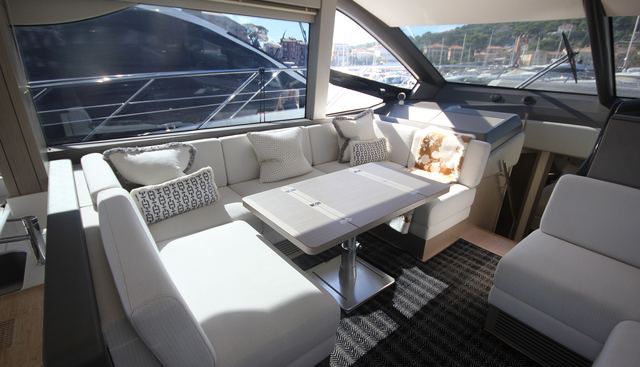 SUZY Q yacht for sale 28