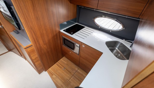 Eltoro yacht for sale 40