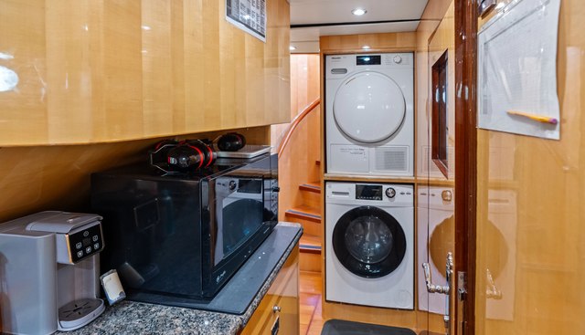 Aleniel yacht for sale 75