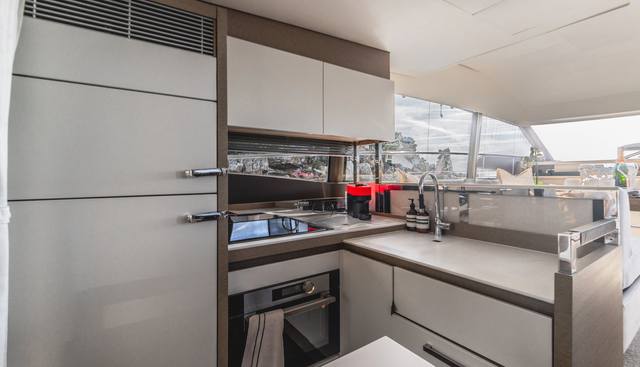 OLETA yacht for sale 3