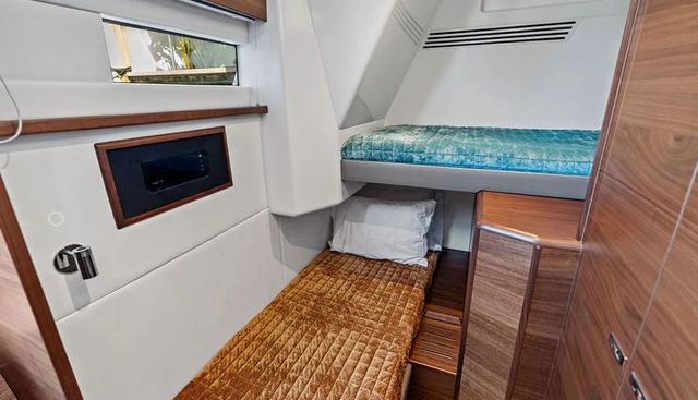 R&R yacht for sale 50