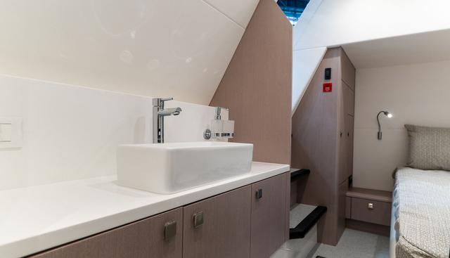 4532656 yacht for sale 45