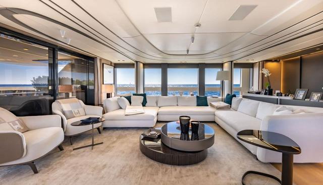 Uilia yacht for sale 8