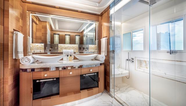 SUNRISE yacht for sale 22