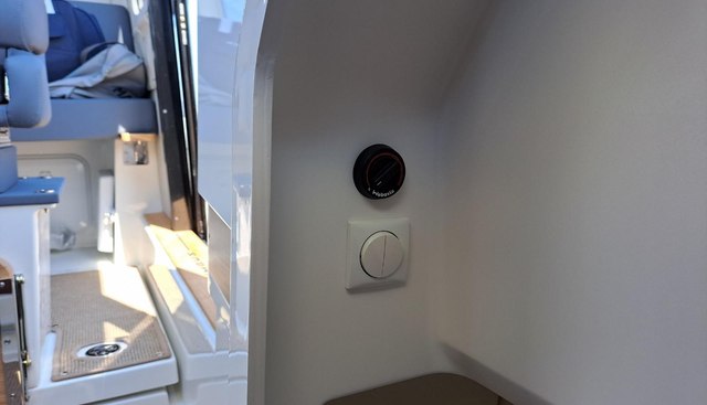 noname yacht for sale 43