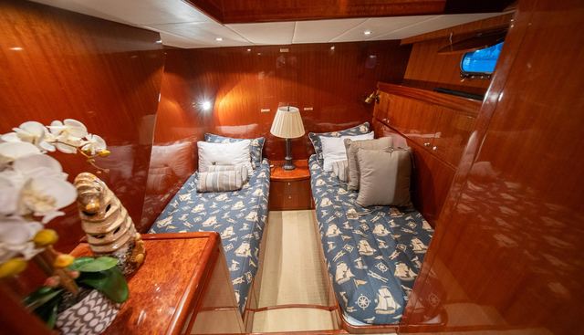 PRETTY PENNY yacht for sale 32