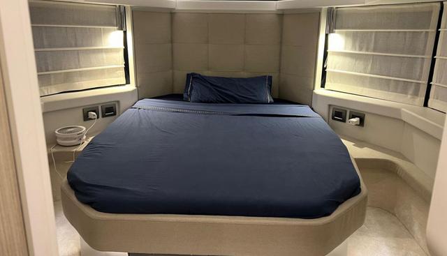 E52 yacht for sale 18