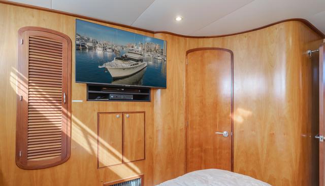 Tribeless yacht for sale 20