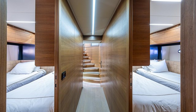 SCISSORTAIL II yacht for sale 52